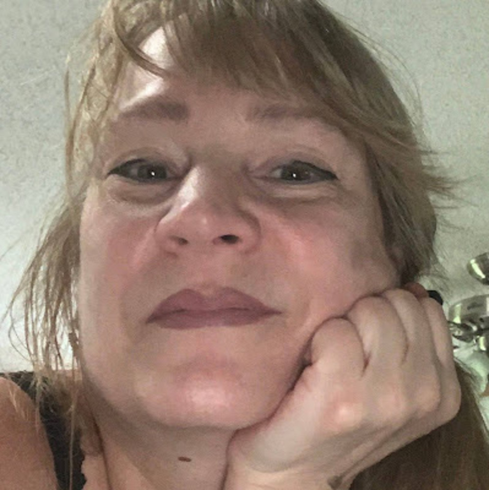 Meet your Posher, Michele